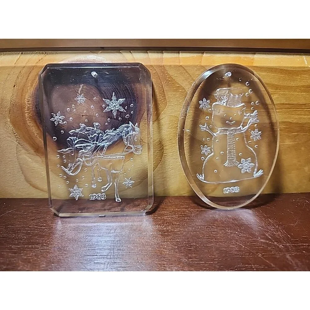 Lot of 2 Vintage 1983 Clear Acrylic Plastic 3